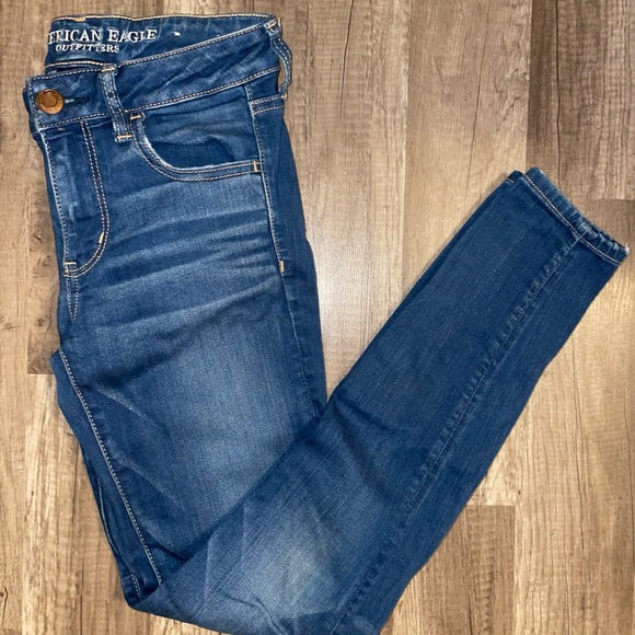 American Eagle Outfitters Denim - Medium Wash American Eagle Jeggings